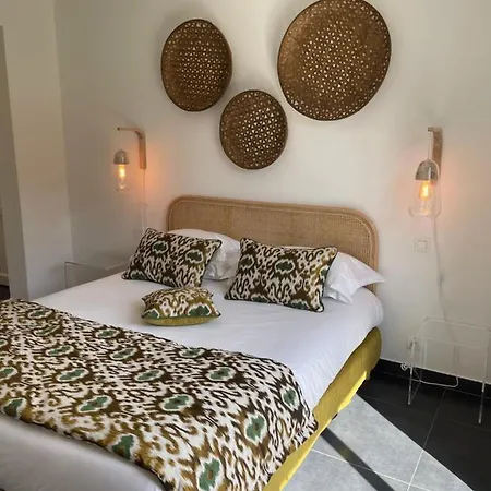 L'albitru بونيفَسْيو