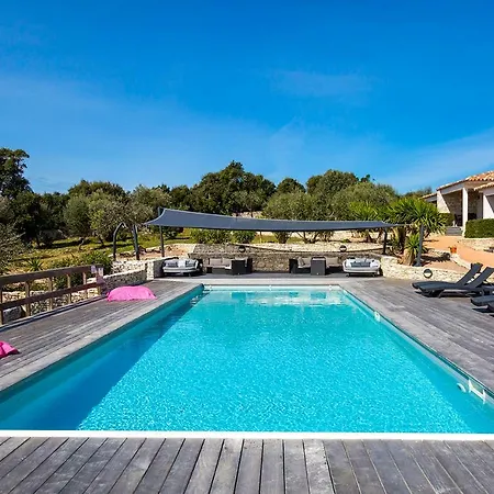 L'albitru Holiday home *