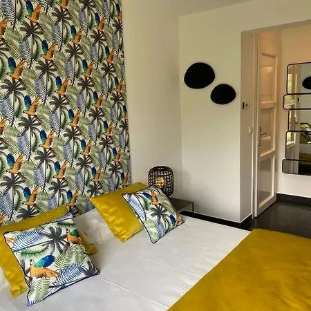 拉尔比特鲁旅馆 * 博尼法乔