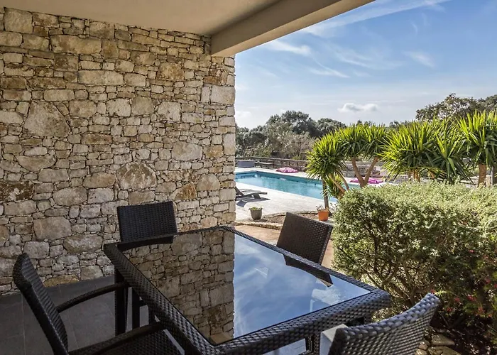 Holiday home L'albitru